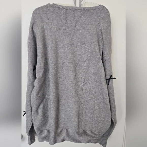 Edikted Gray Melange Grey Oversized Sweater Black Bows NWT - Picture 3 of 4